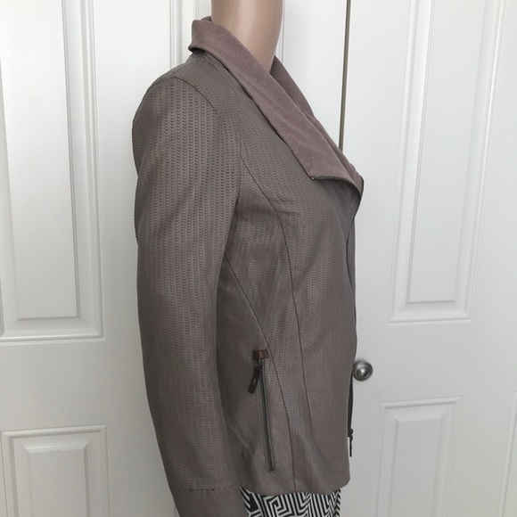 Vespucci Fitted Taupe Beige Textured leather Jacket Short Fitted NWOT Size S - Picture 6 of 8